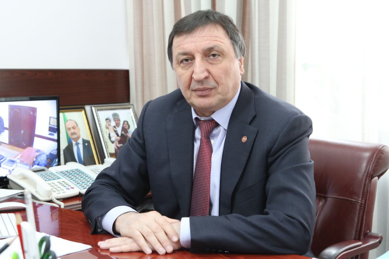 Муртазали Рабаданов: «Важным для высшей школы пунктом послания стало предложение о создании национальной системы образования»