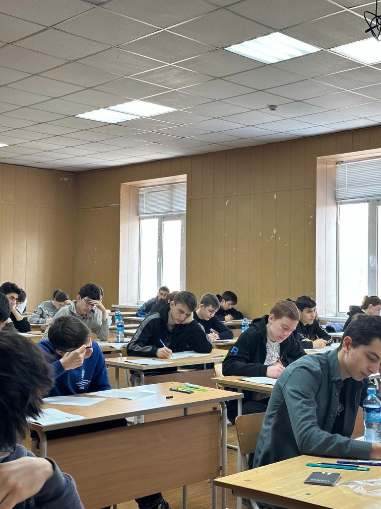 Региональный этап ВсОШ по математике состоялся в ДГУ