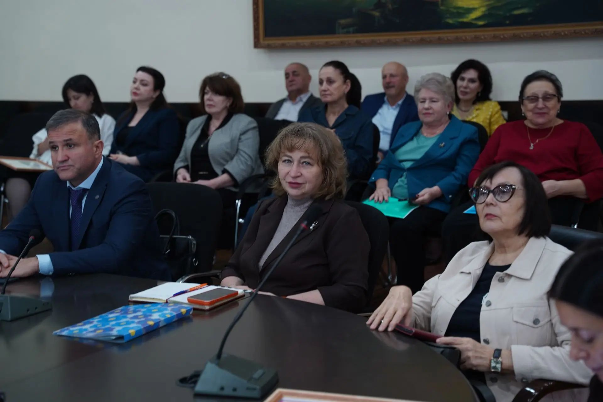 В ДГУ наградили лучших сотрудников