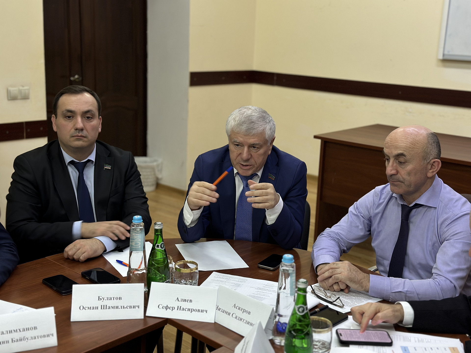 В ДГУ обсудили проект закона о республиканском бюджете РД на 2026 год