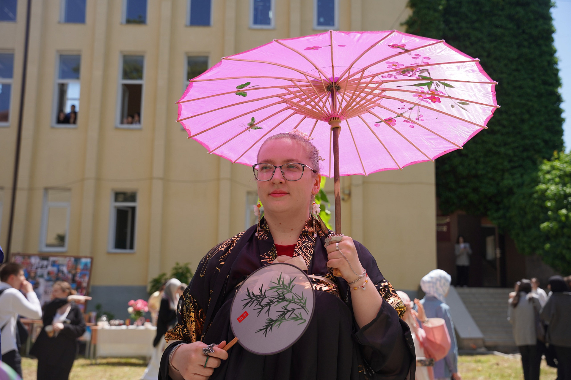 Фестиваль инoстранных языков прoшел в ДГУ